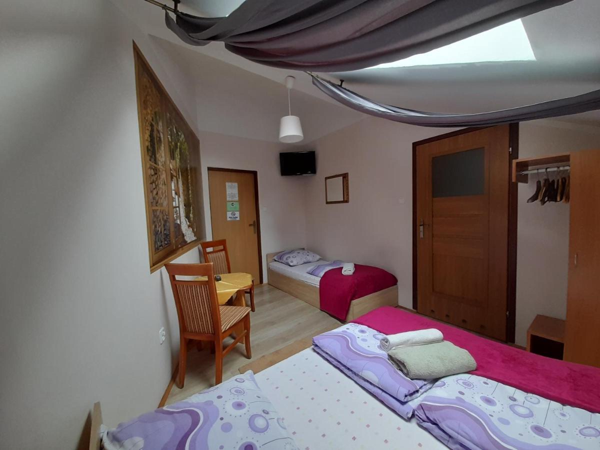 Triple Room Bathroom
