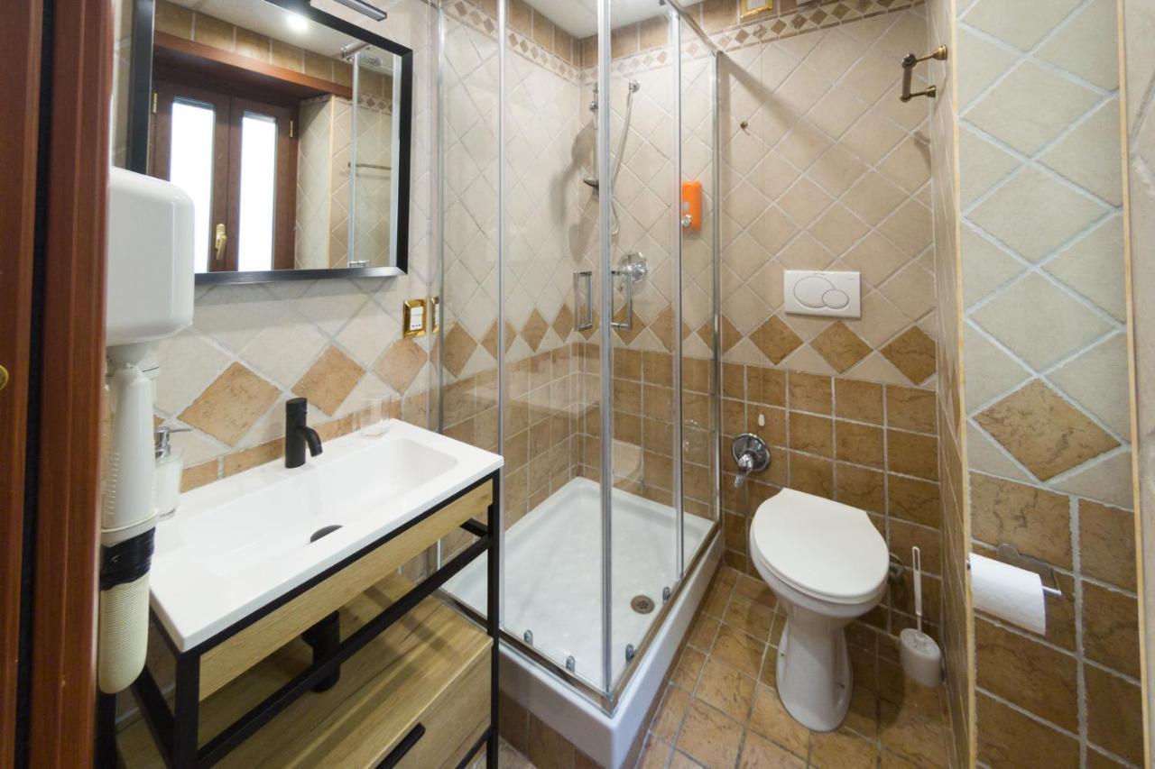 Double Room Spa Bath,1498622923:JPEG