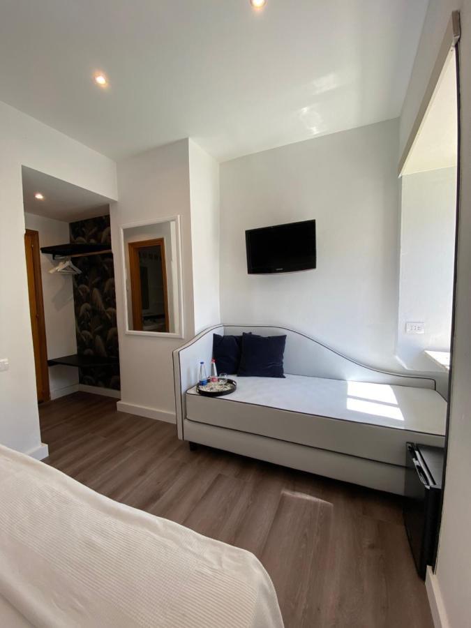 Triple Room,1771499518:JPEG