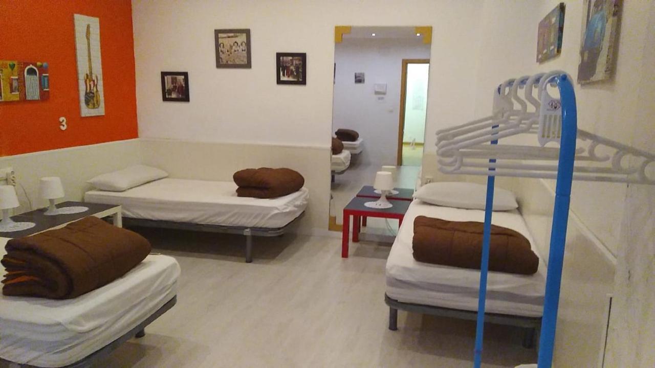 Single Bed 6-Bed Dormitory Room,1112957610:JPEG
