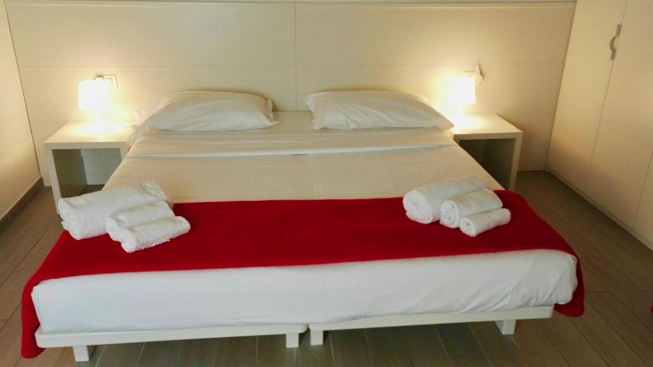 Economy Double Room,1116459270:JPEG