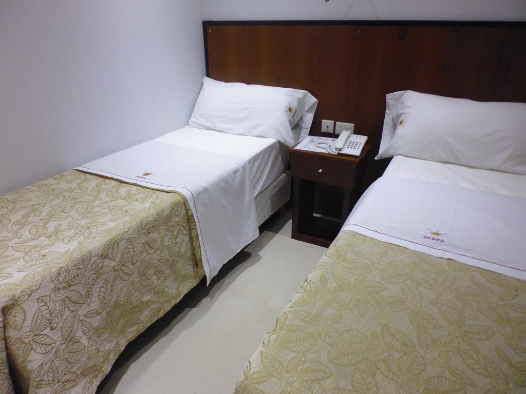Twin Room,304252264:JPEG