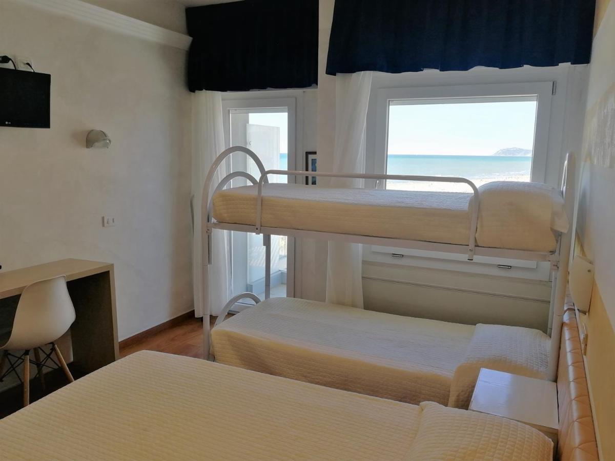 Quadruple Room Sea View
