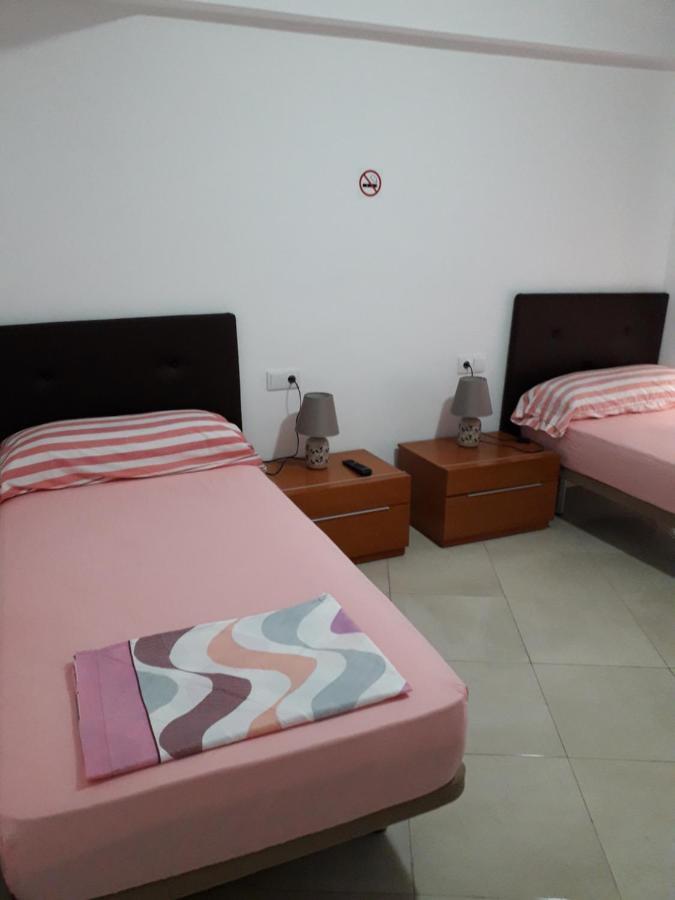 Family Room,1147730434:JPEG