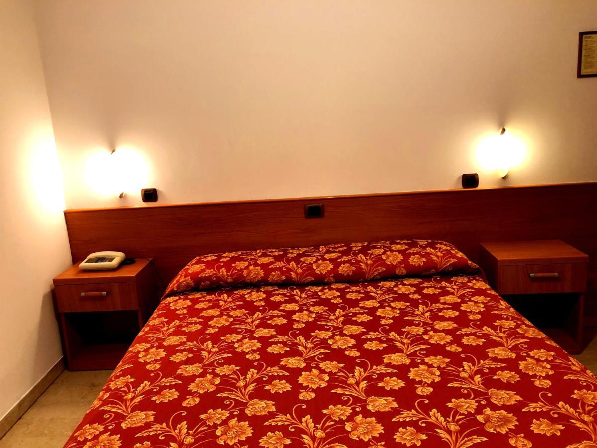 Double Room,1118779653:JPEG
