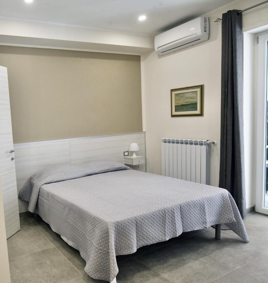 Double Room,1122782160:JPEG
