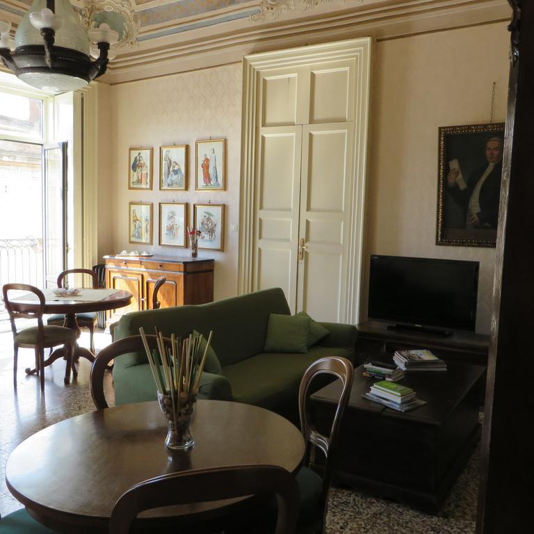 Family Suite,844341170:JPEG