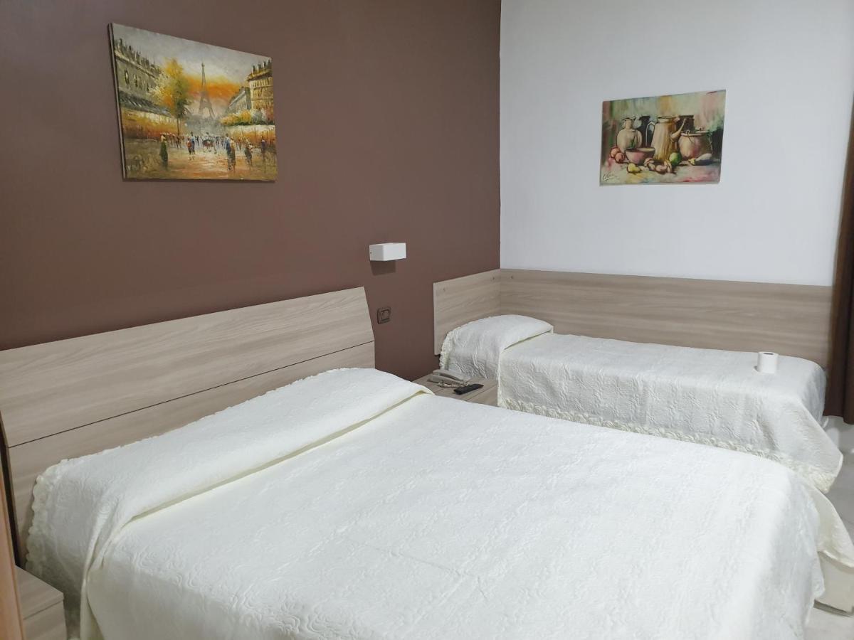 Triple Room,1122487539:JPEG