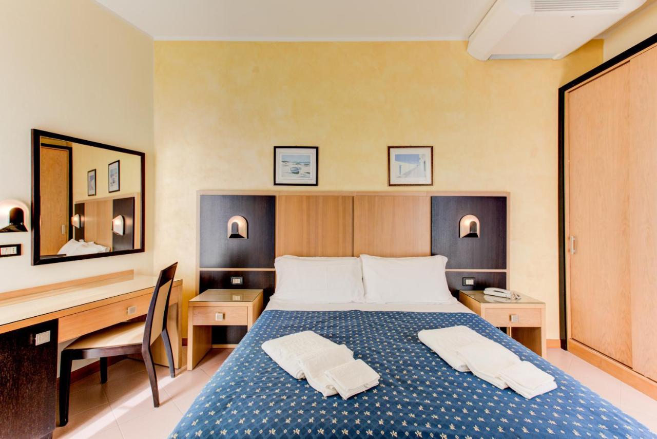 Double Room Balcony,1127136435:JPEG