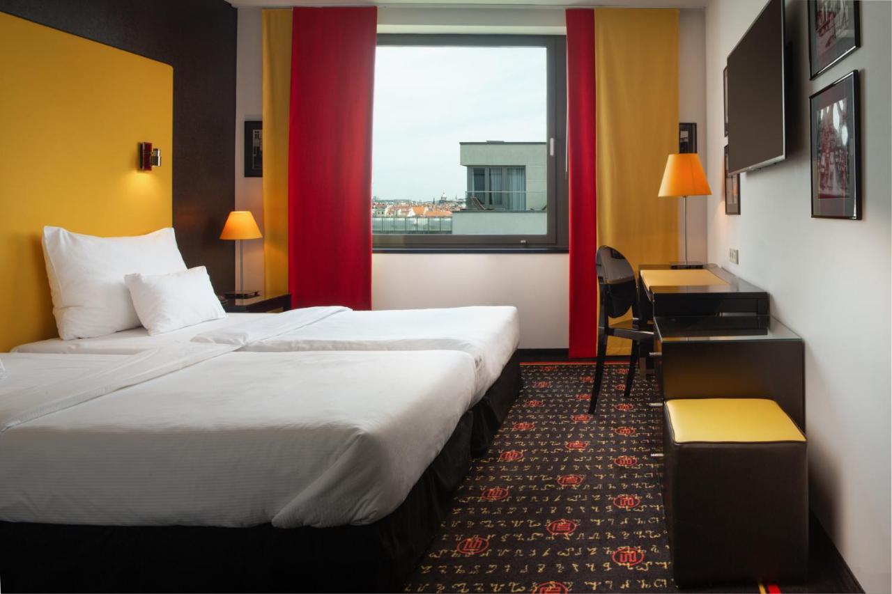 Executive Double or Twin Room Garden View Access to Executive Lounge,1128714336:JPEG