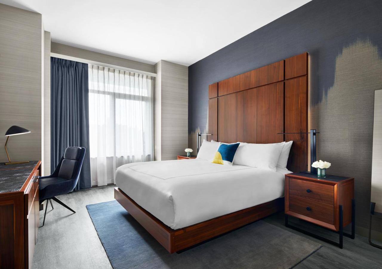 Deluxe Queen Room,1124892681:JPEG
