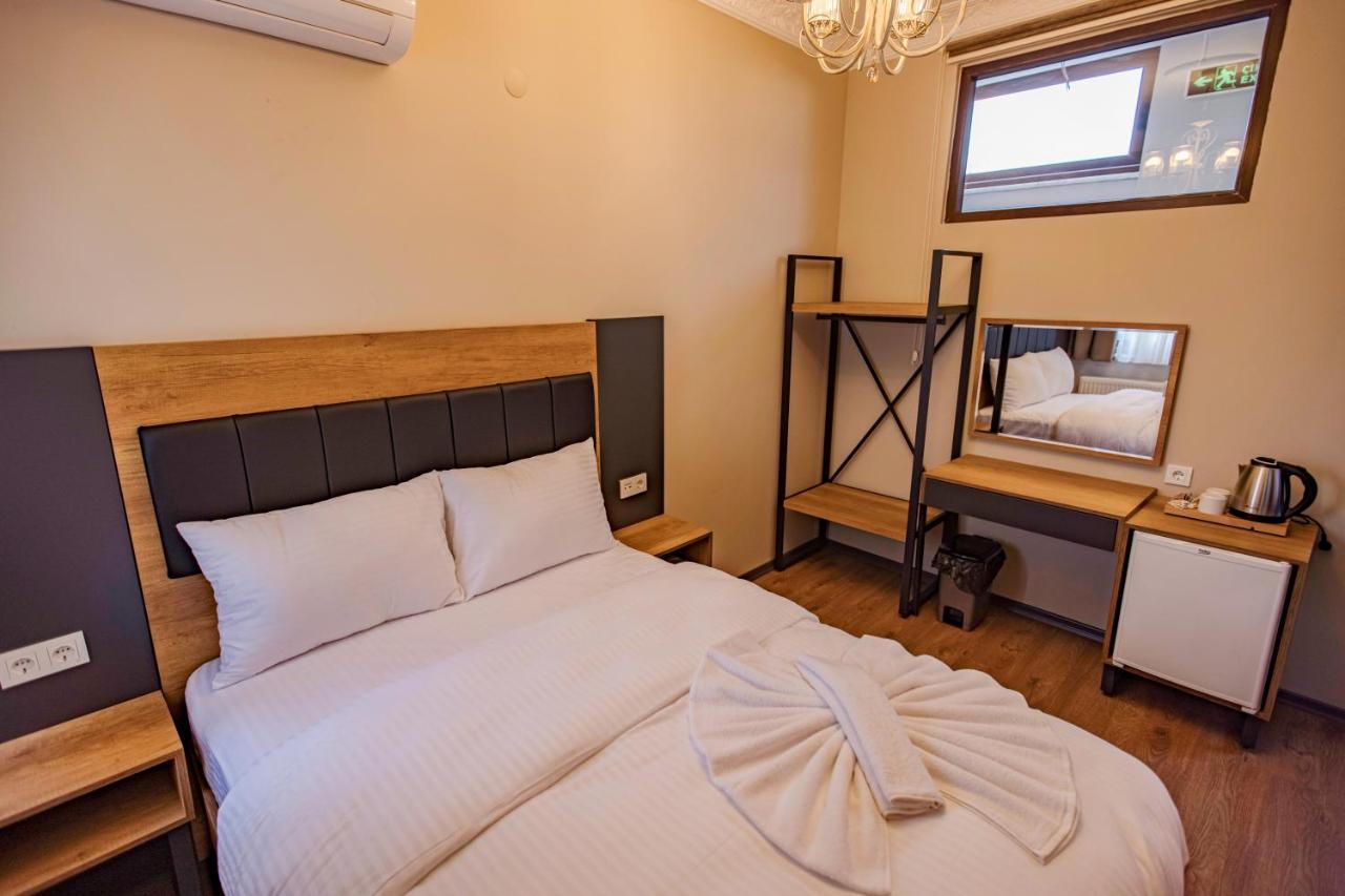 Deluxe Double Room with Sea View,1126188255:JPEG