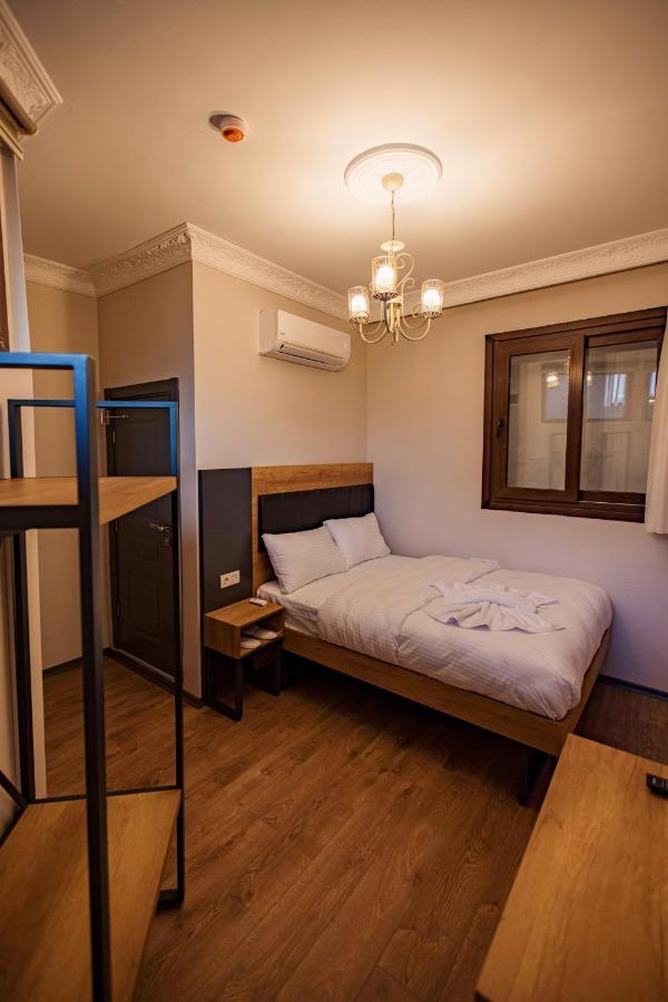 Economy Double Room,1126183488:JPEG