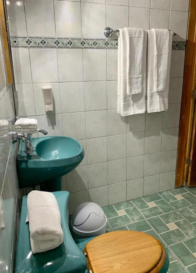 Deluxe King Suite,1126884378:JPEG