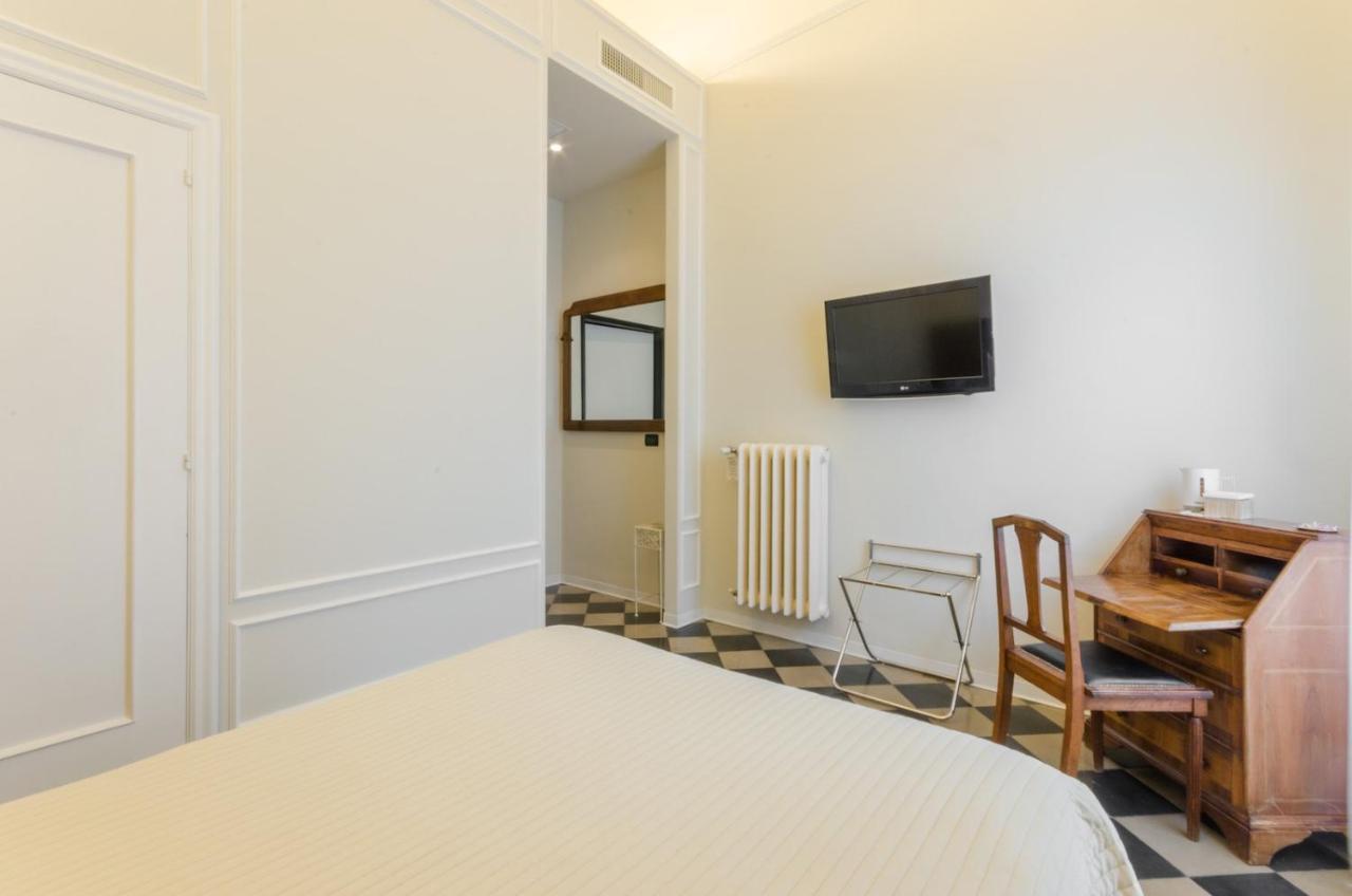 Single Room,1133232798:JPEG