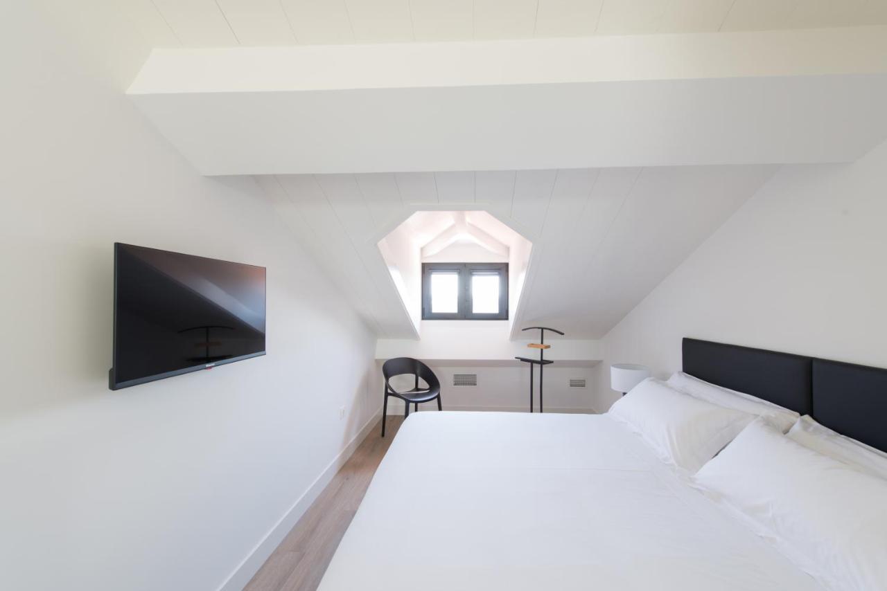 Duplex Apartment,1136630938:JPEG