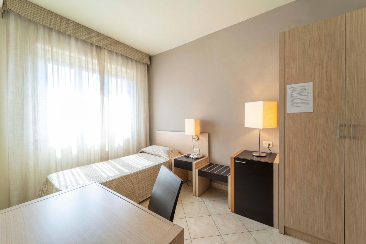 Single Room,1138693117:JPEG