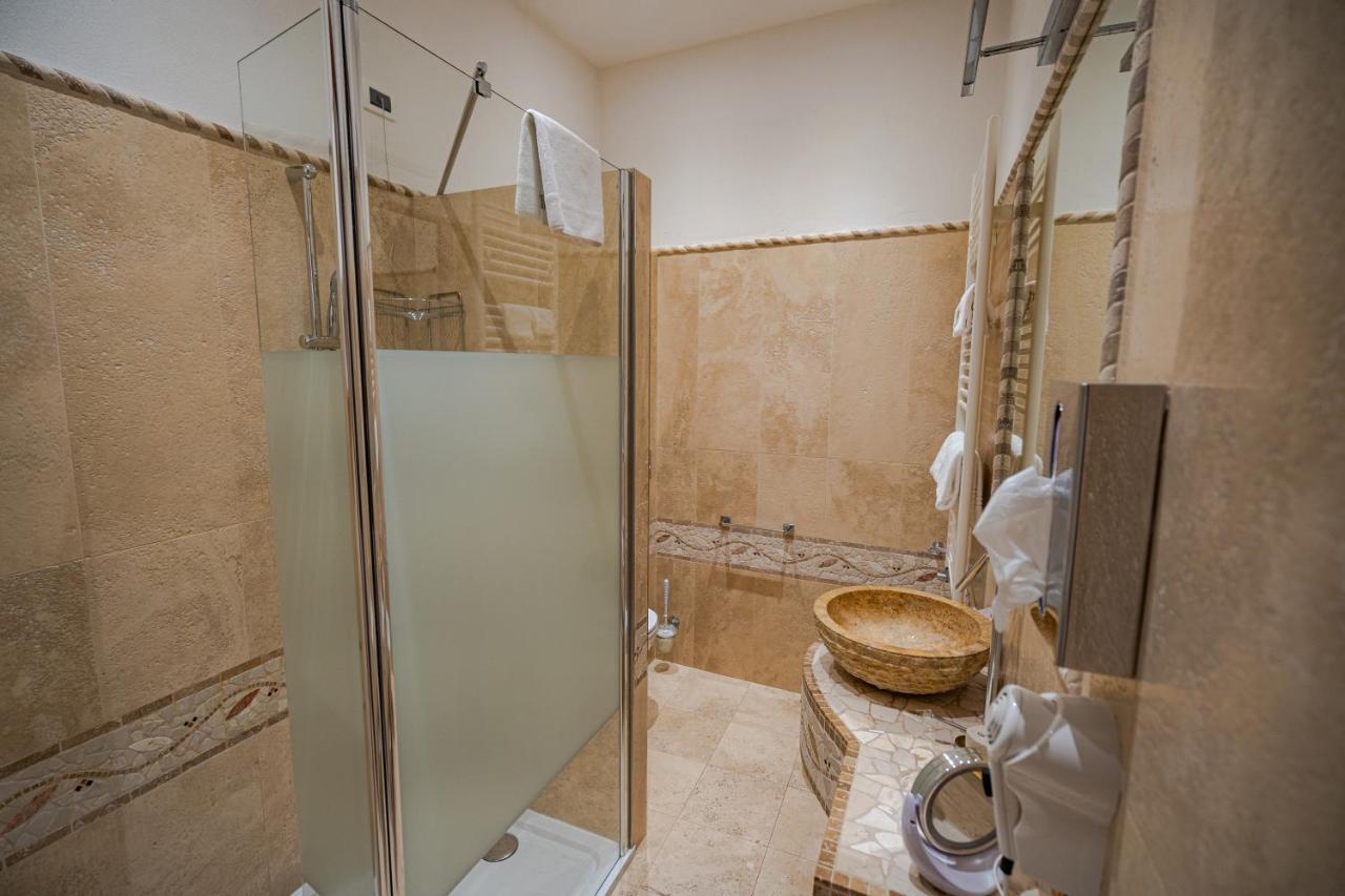 Standard Triple Room,1138910911:JPEG