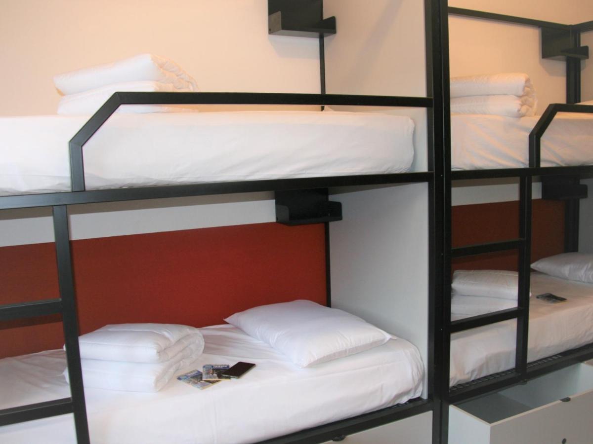 8-Bed Mixed Dormitory Room