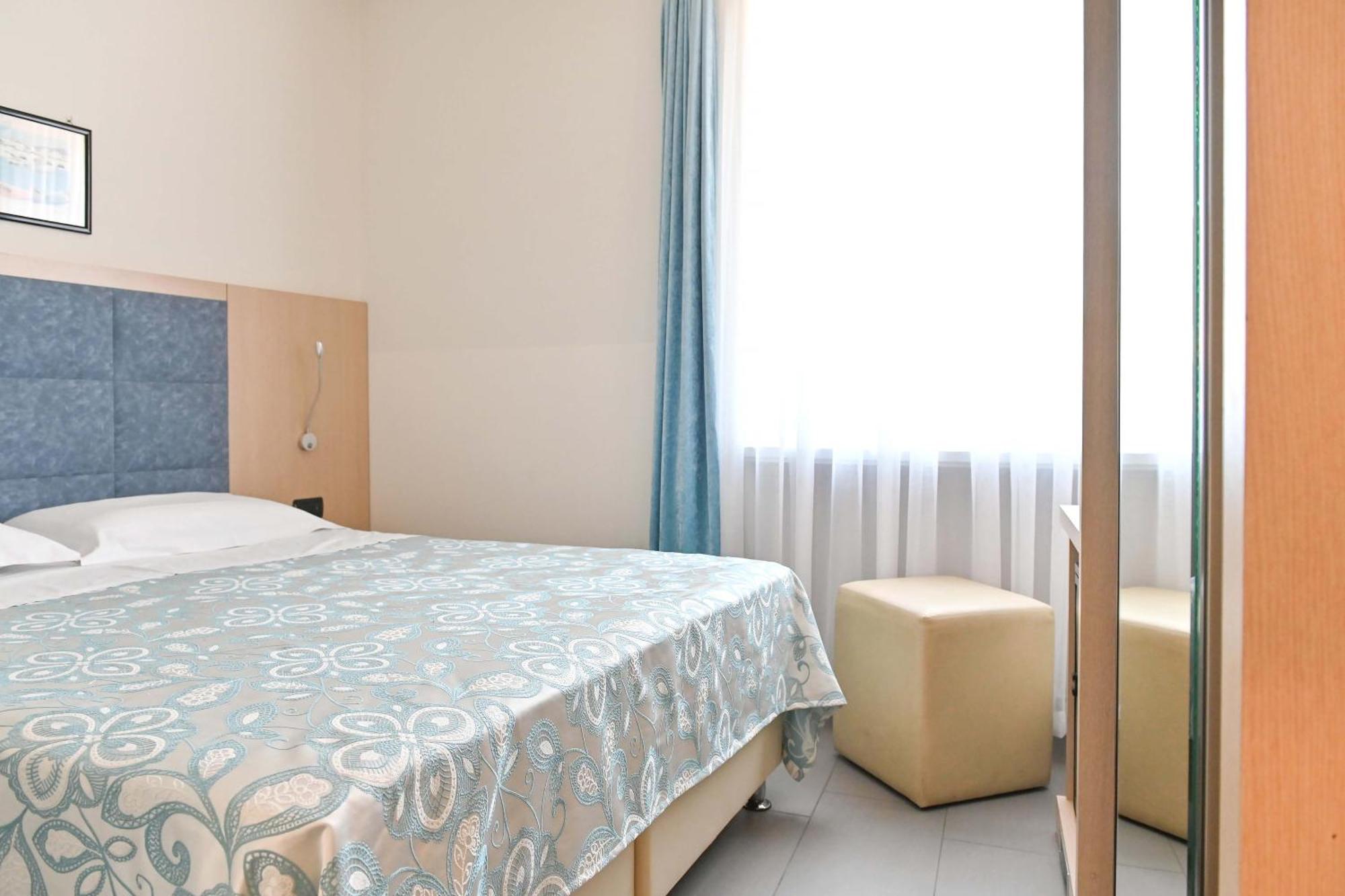 Double Room,1142072278:JPEG