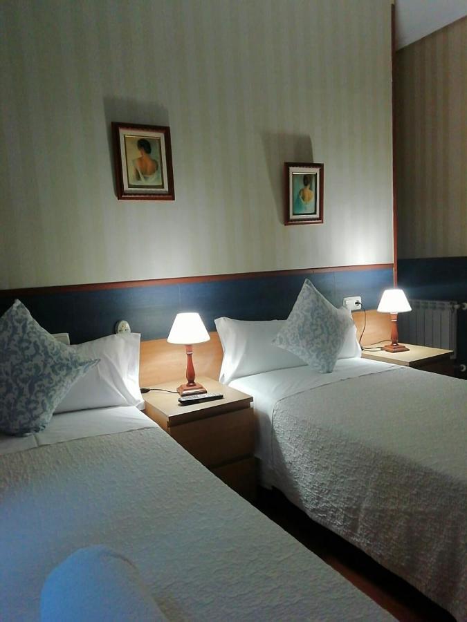 Twin Room,1669833823:JPEG