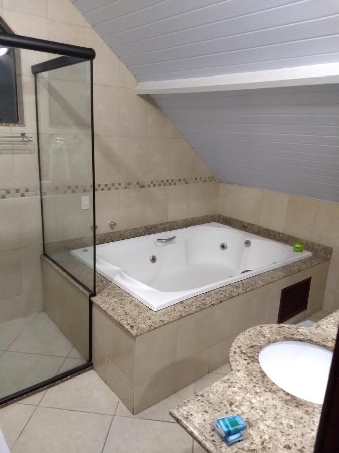Deluxe Suite Spa Bath,1149461677:JPEG