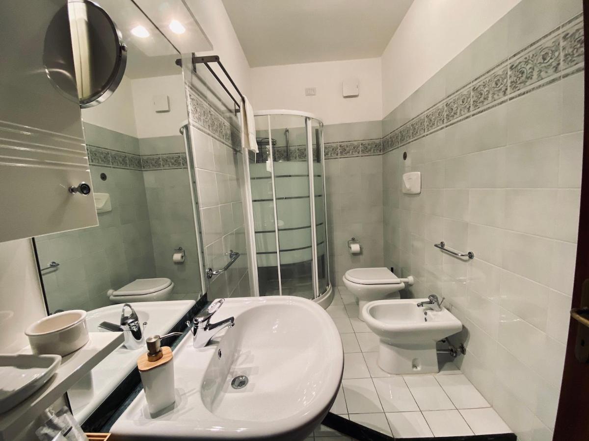 Large Double Room,1115783496:JPEG
