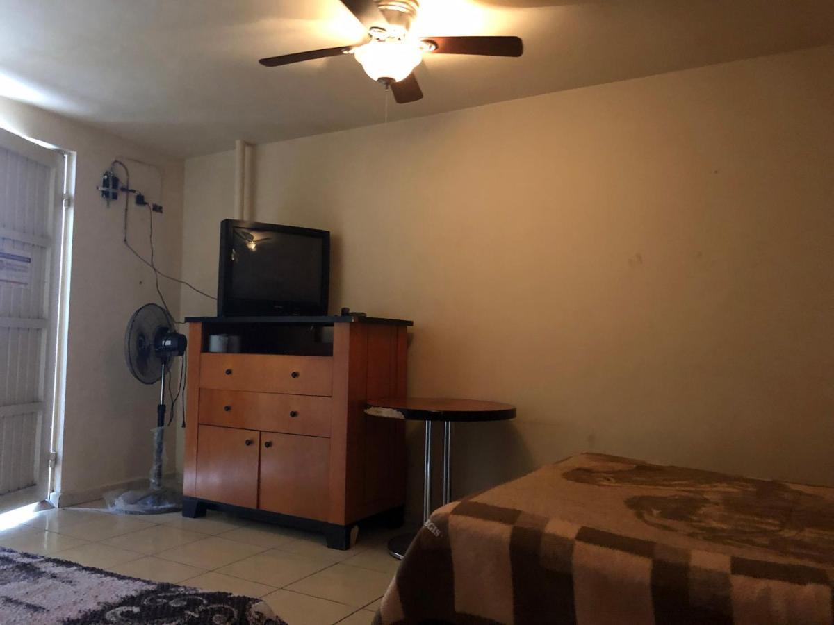 Deluxe Family Room,1150773722:JPEG