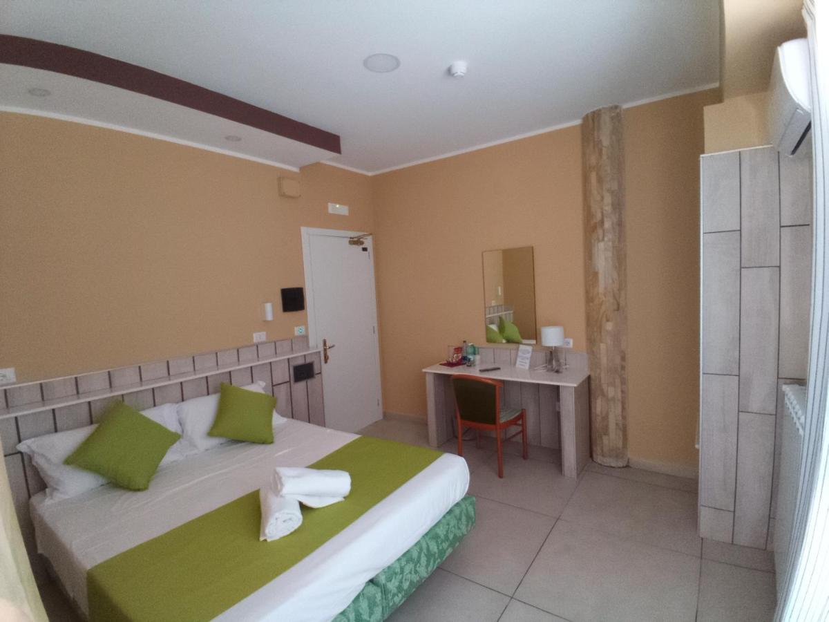 Deluxe Double Room Terrace,1151891343:JPEG