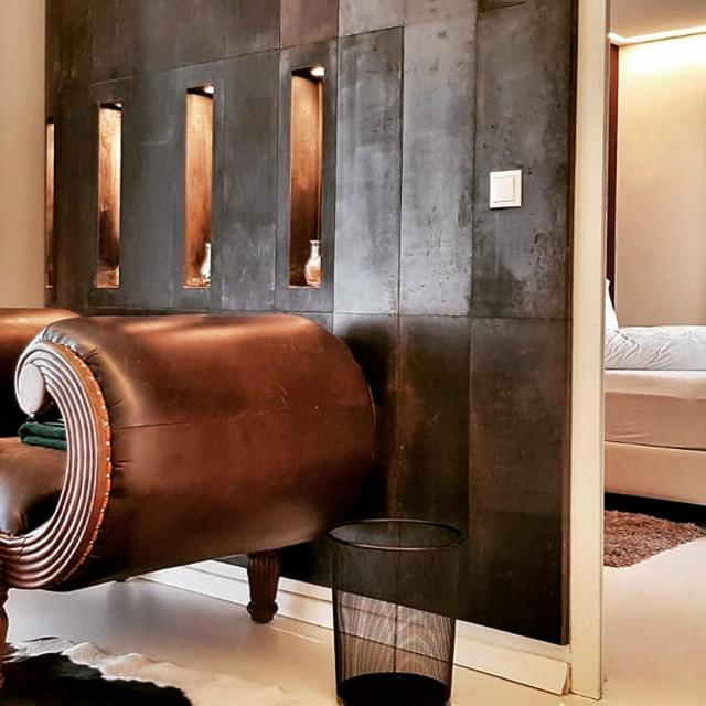 Deluxe One-Bedroom Apartment Jacuzzi