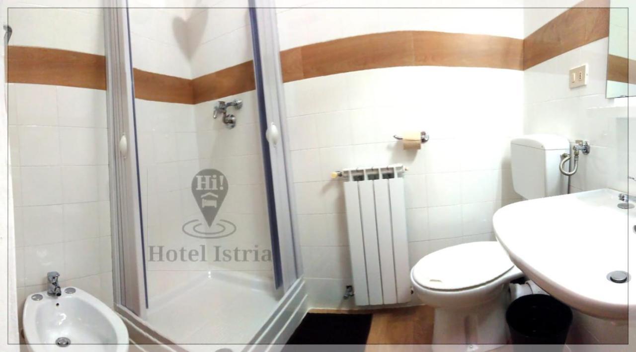 Single Room Private Bathroom