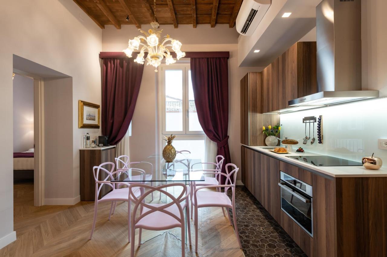 Two-Bedroom Apartment,1286010376:JPEG