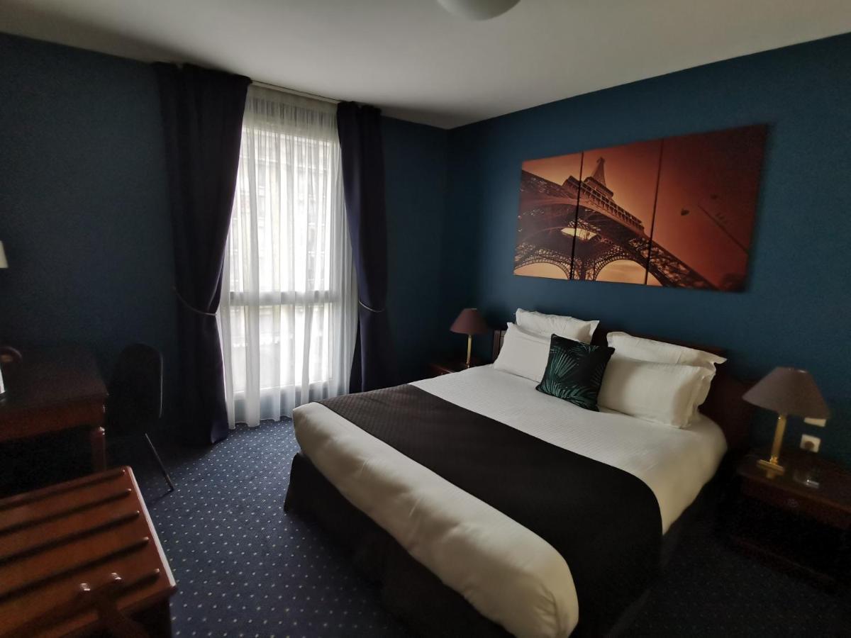 Executive Queen Room Queen Bed,1155155220:JPEG