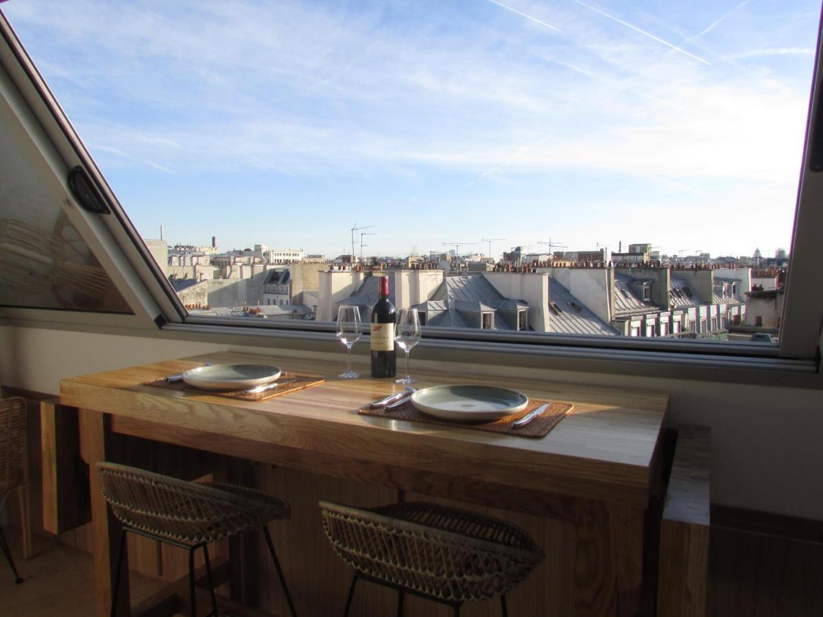 Penthouse Apartment,811630590:JPEG