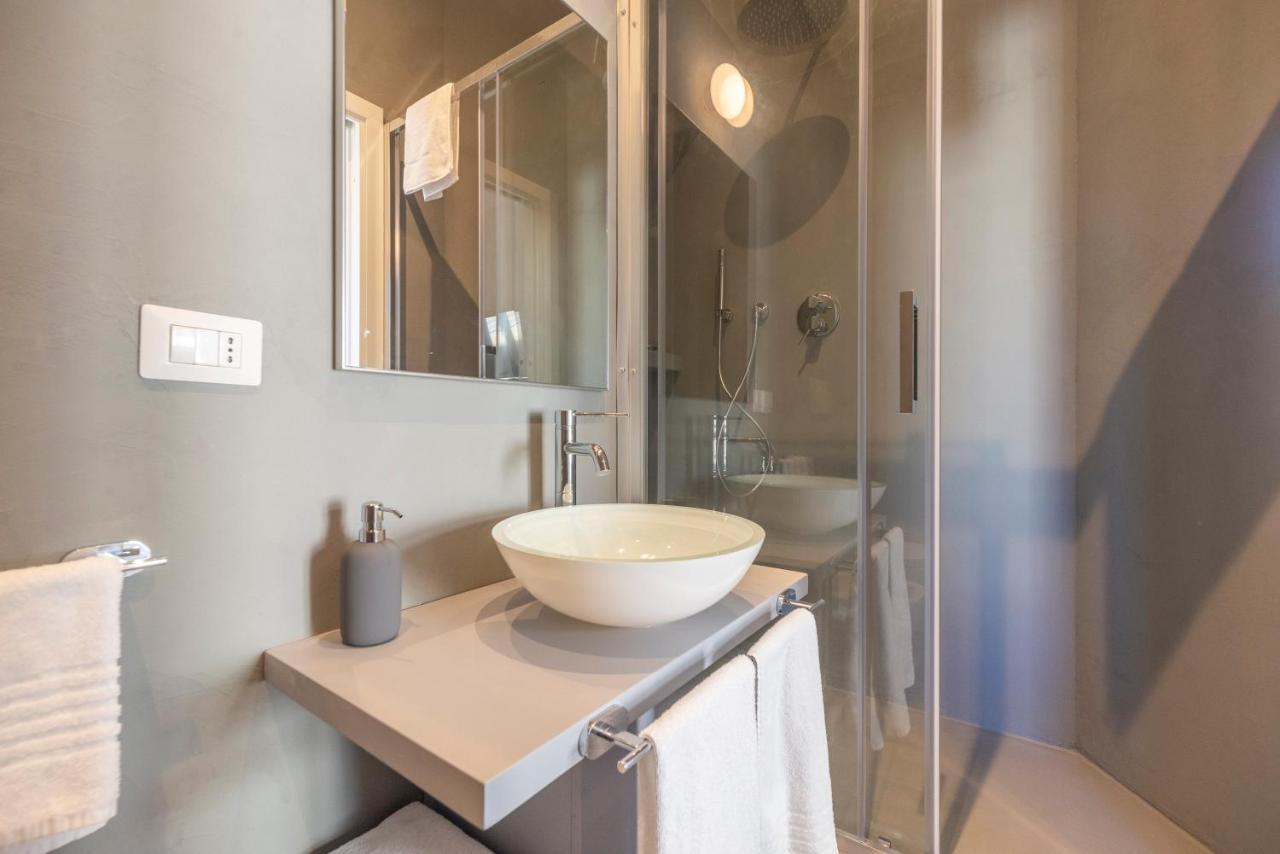 Executive Suite,1163191941:JPEG