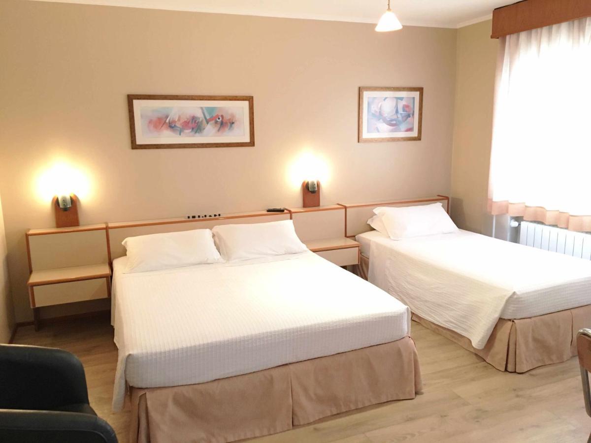 Double Room Extra Bed,746830232:JPEG