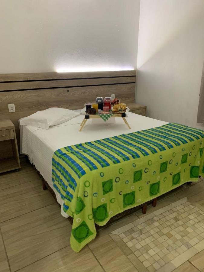 Standard Suite,1163501829:JPEG