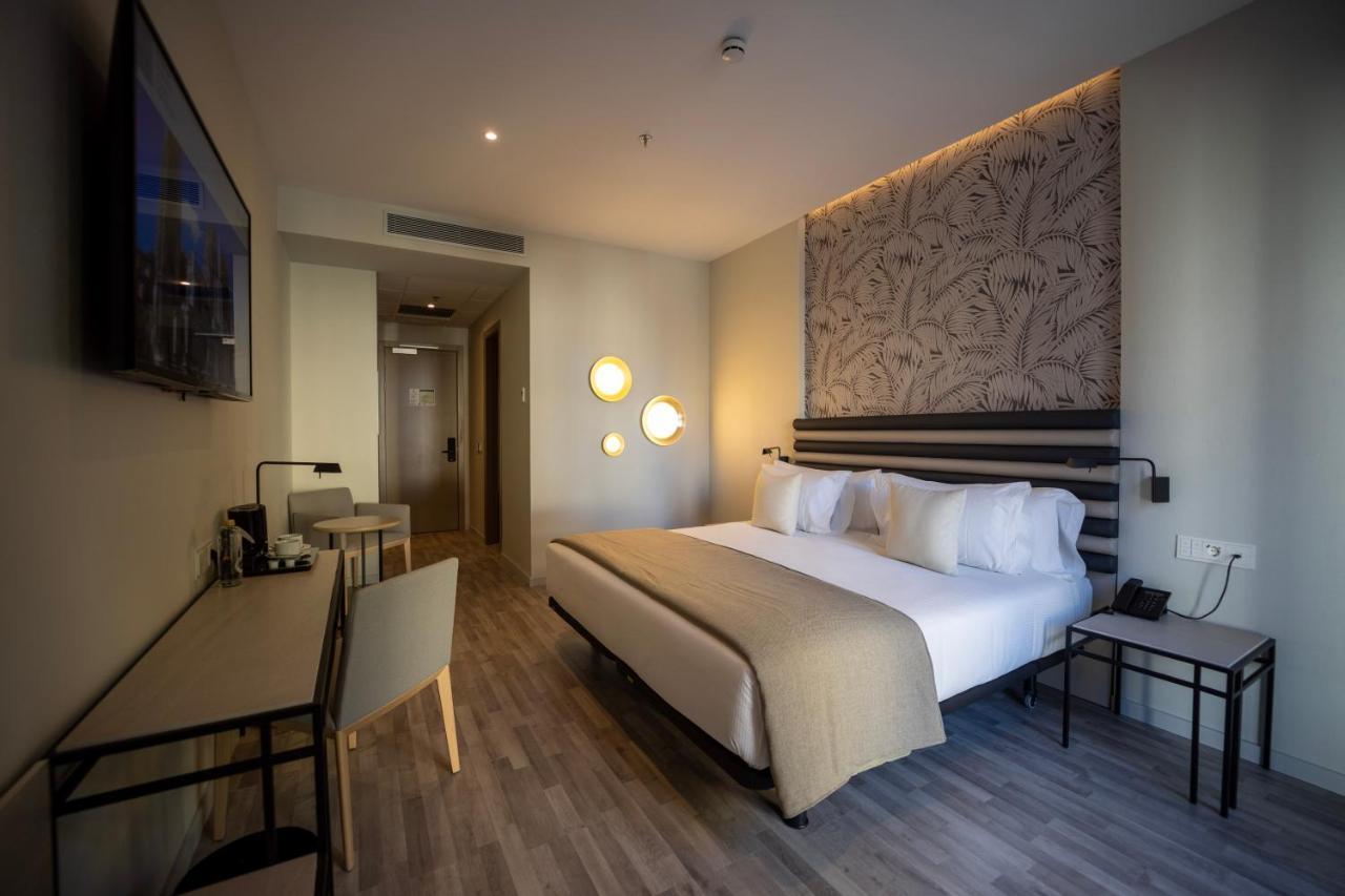 Double or Twin Room,1191985516:JPEG