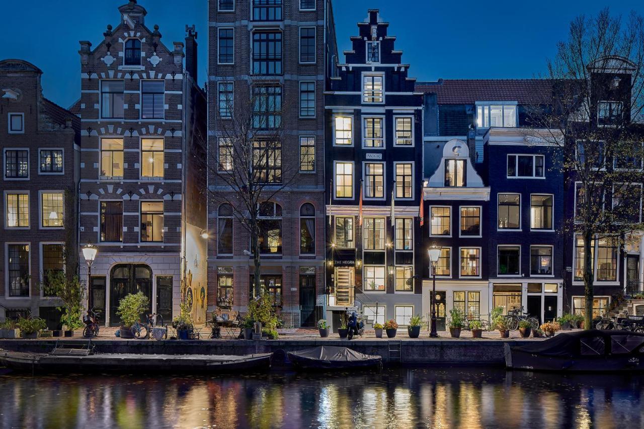 Signature Suite Canal View