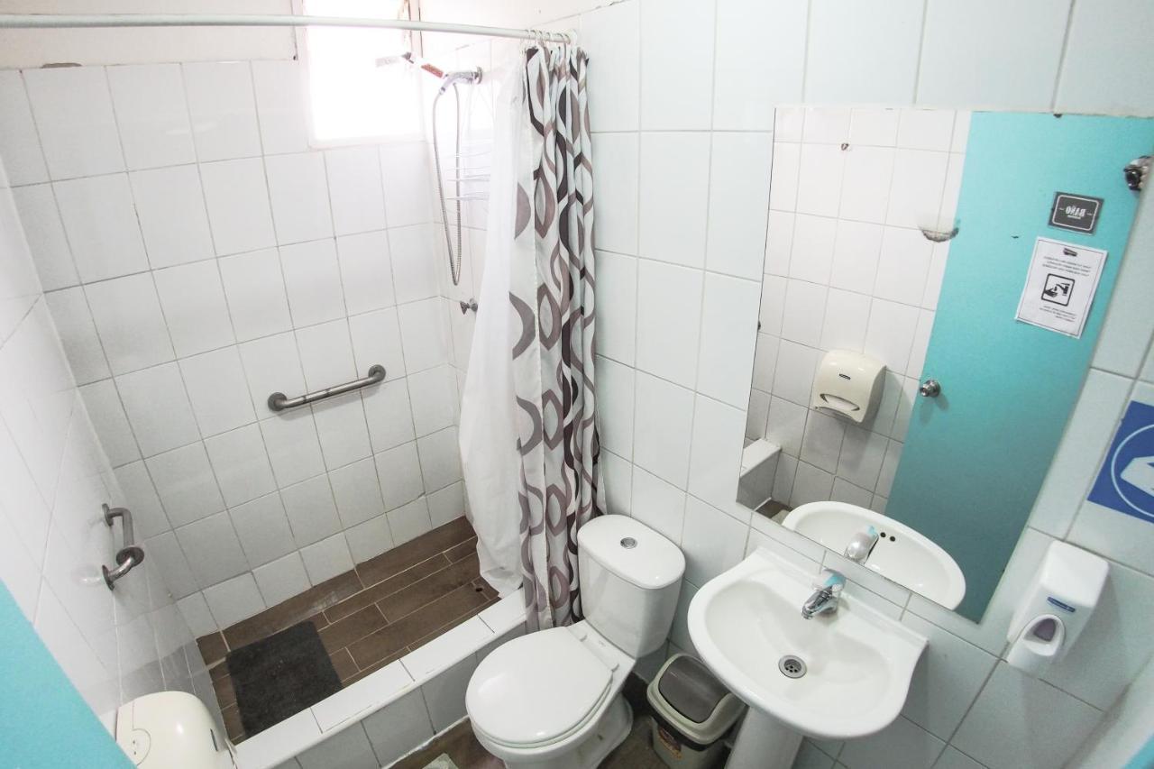 Single Room Private Bathroom