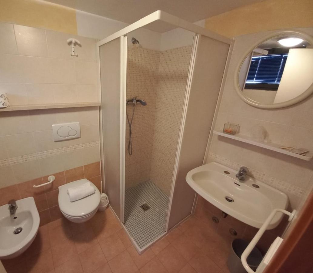 Quadruple Room,1164783942:JPEG