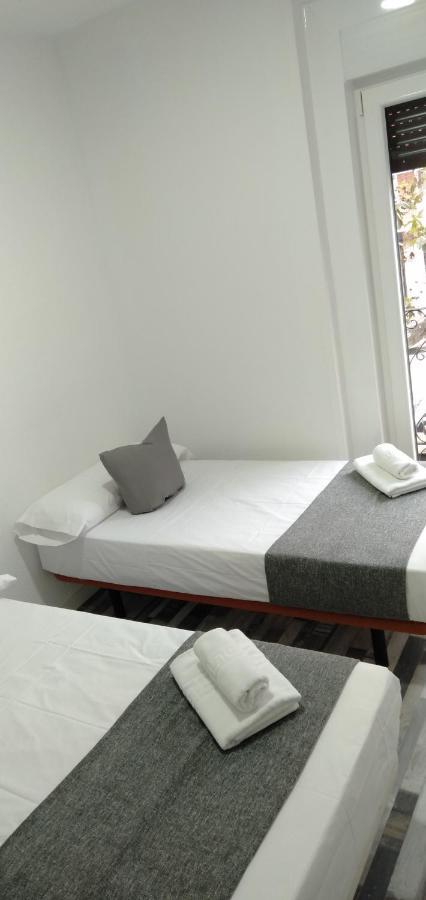 Twin Room,1166022231:JPEG