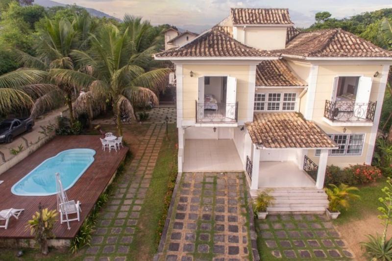 Quarto Duplo Deluxe com Banheira