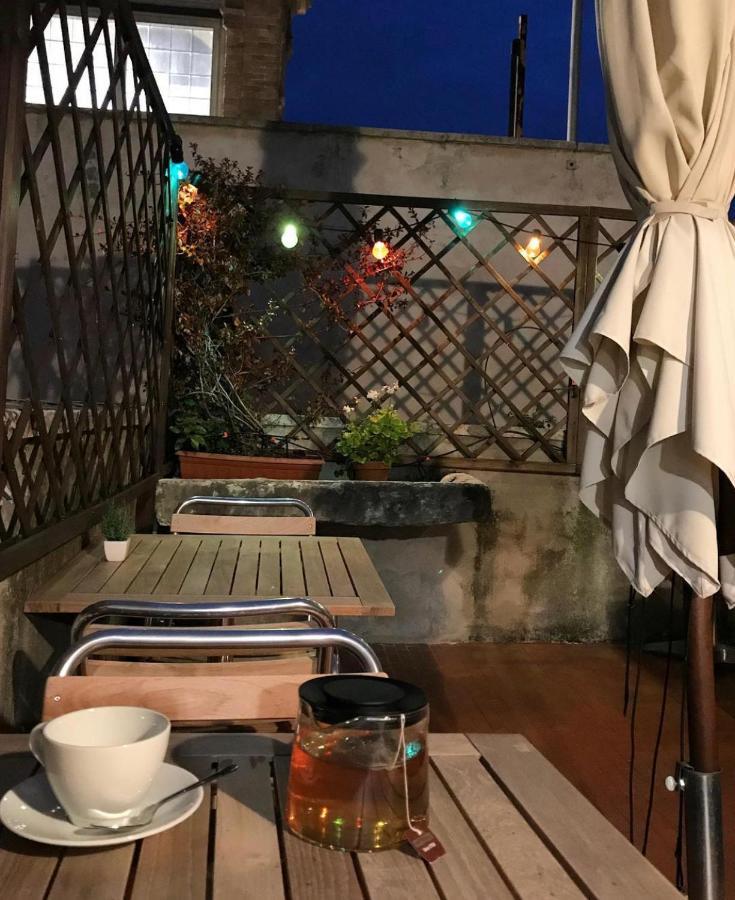 Double Room with Private External Bathroom,1402887287:JPEG