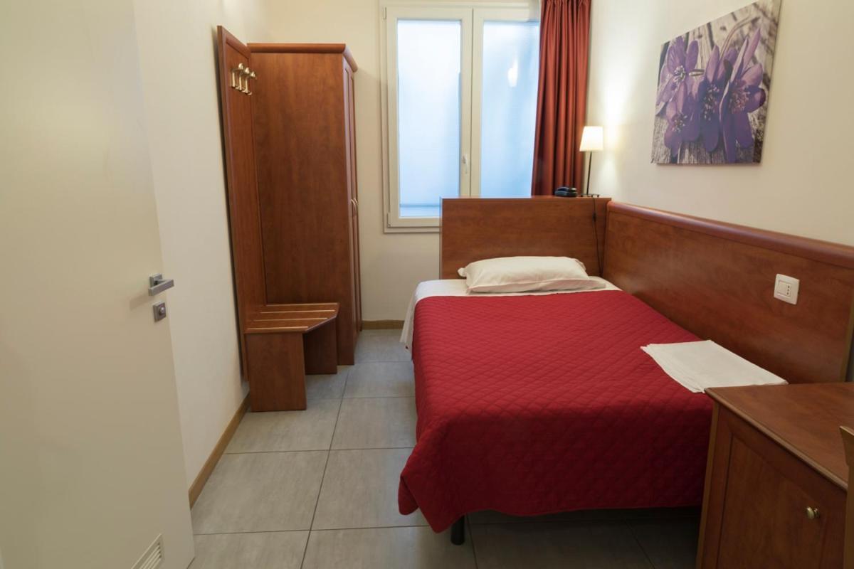 Superior Single Room,1169417293:JPEG