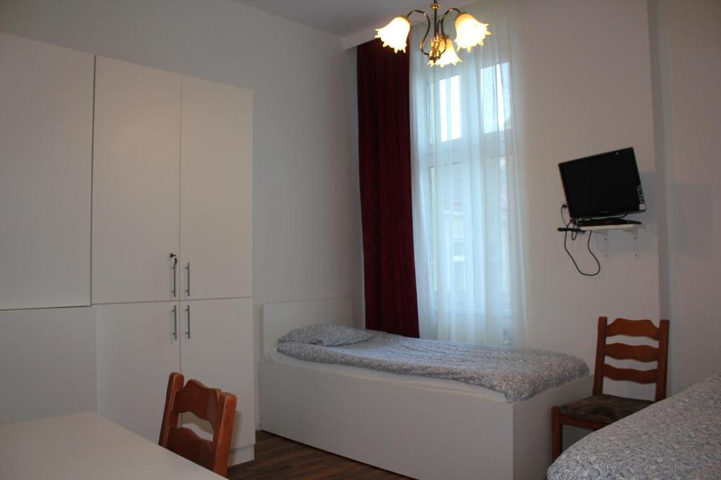 Budget Twin Room