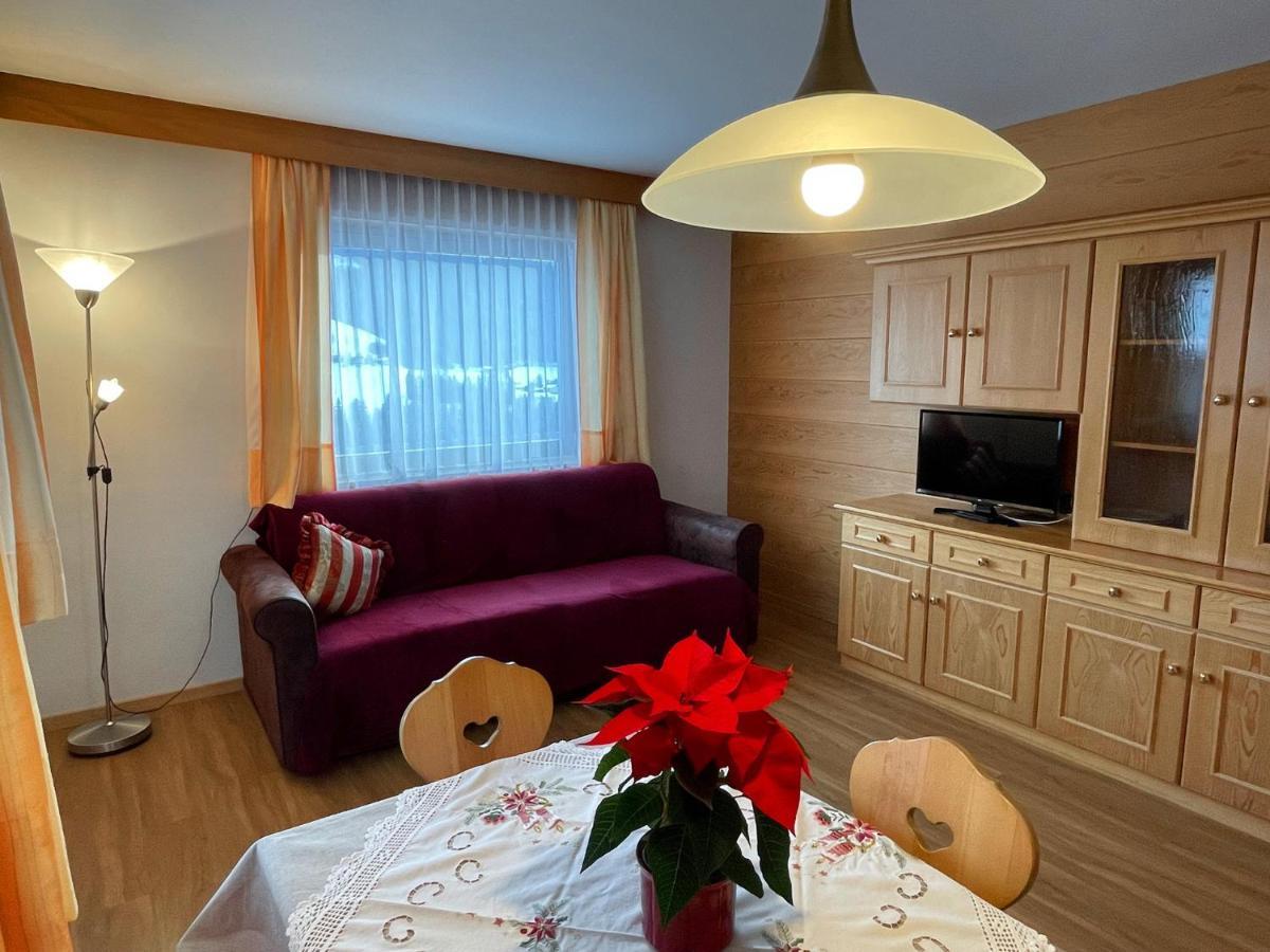 One-Bedroom Apartment,667031718:JPEG