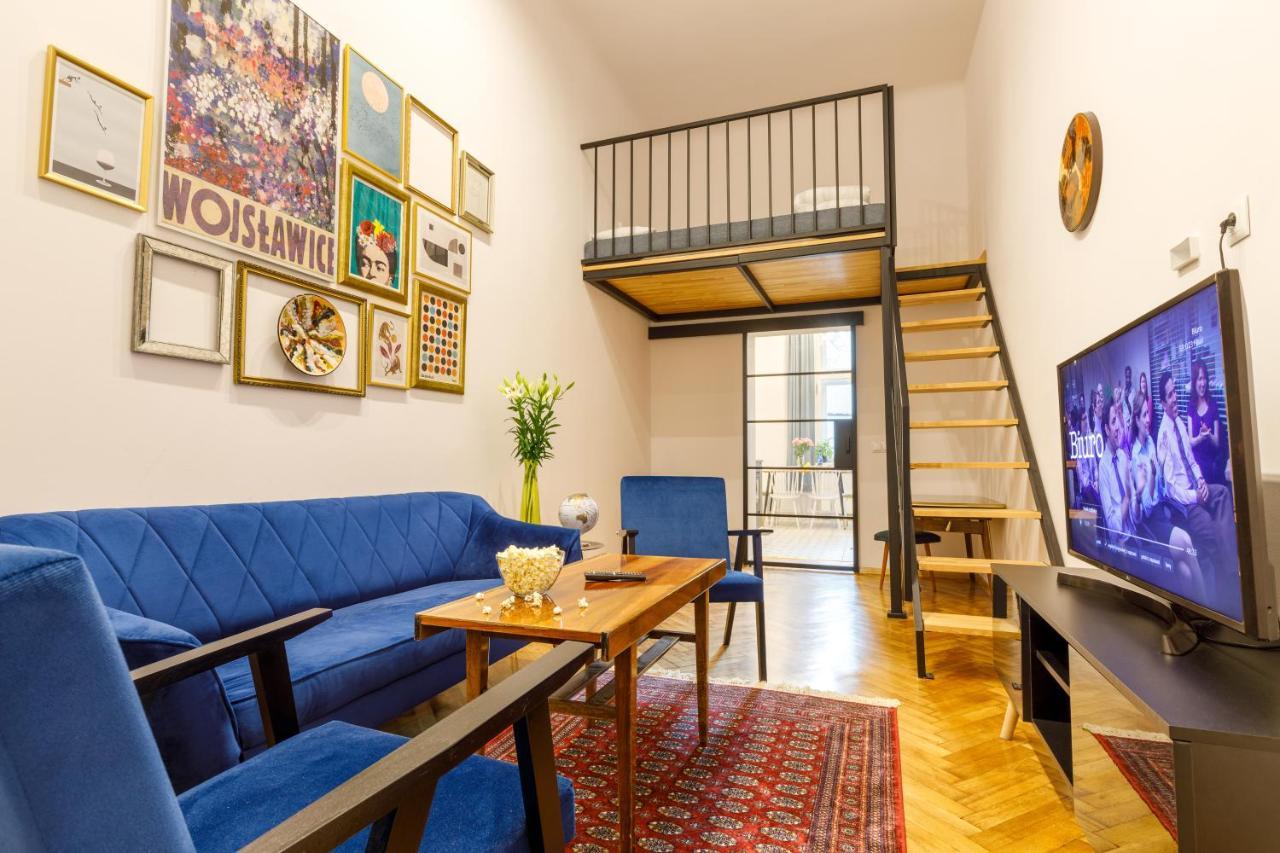 Two-Bedroom Apartment,1173718956:JPEG