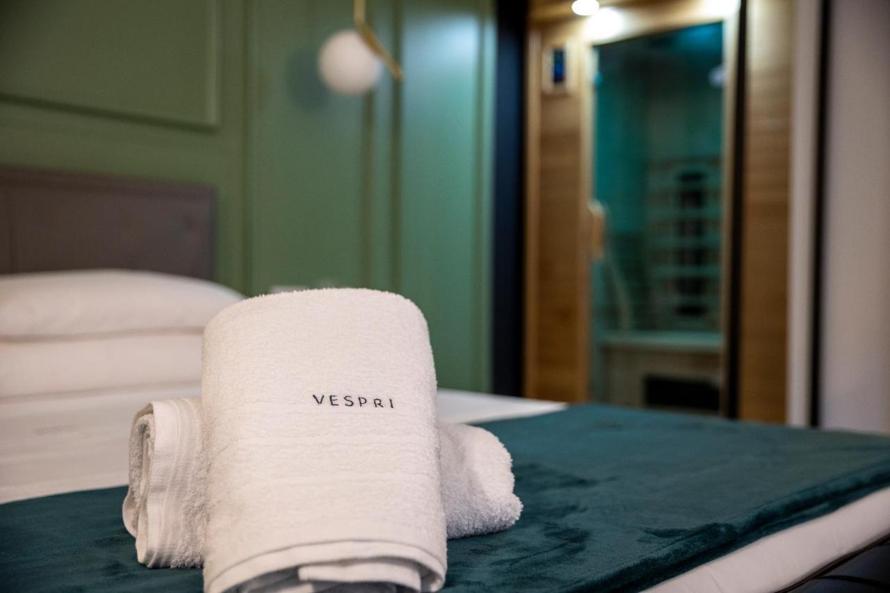 Deluxe Room,1176021493:JPEG