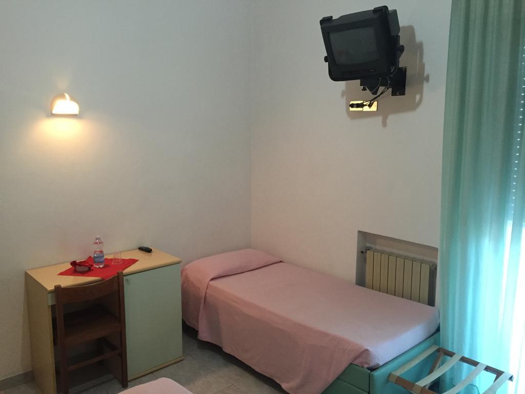 Single Room Balcony